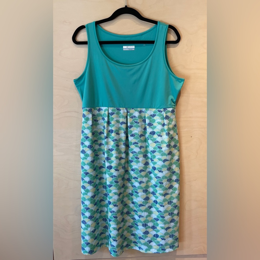 Columbia Large Sleeveless Sport Dress
